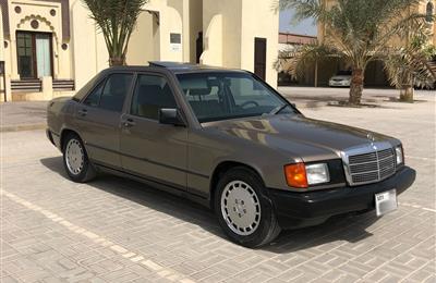 Mercedes Benz E190