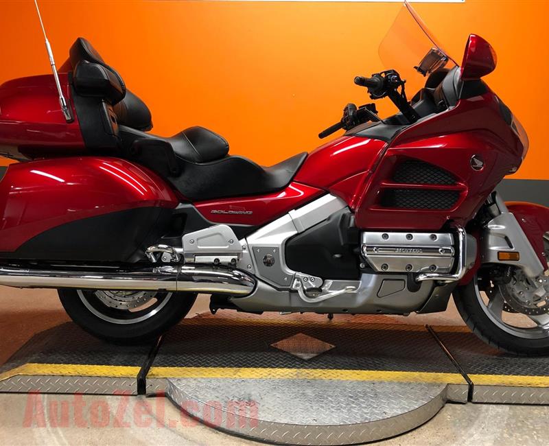 2017 Honda Gold Wing - GL1800 whatsapp me (+971543681884)