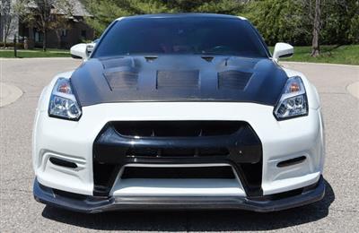 Neatly Used 2016 Nissan GT-R Premium 