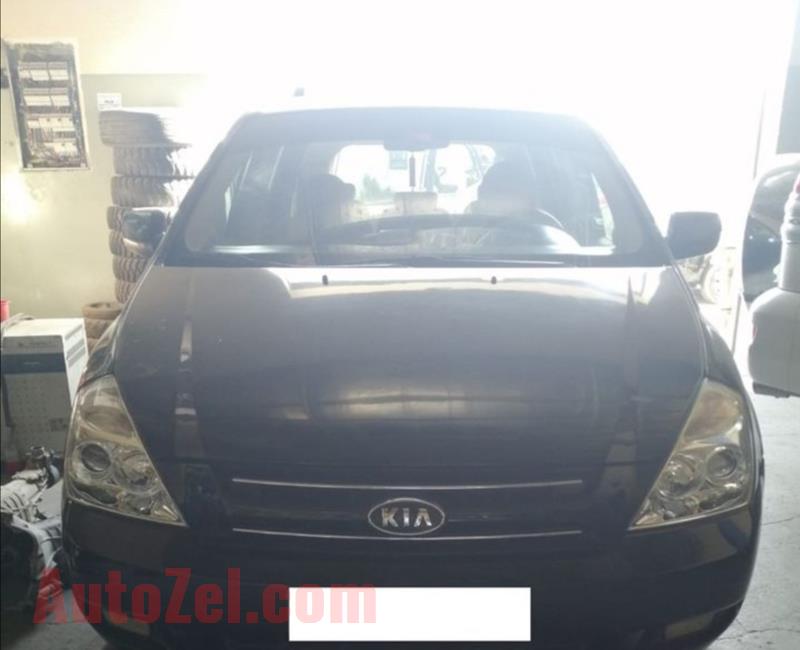 KIA CARNIVAL 2009 