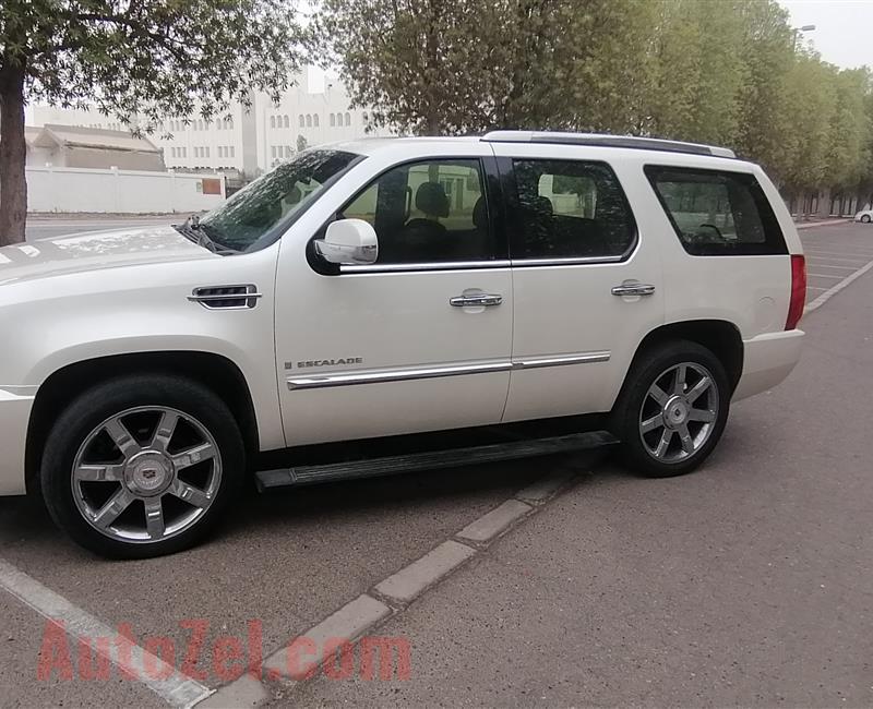 Cadillac Escalade GCC