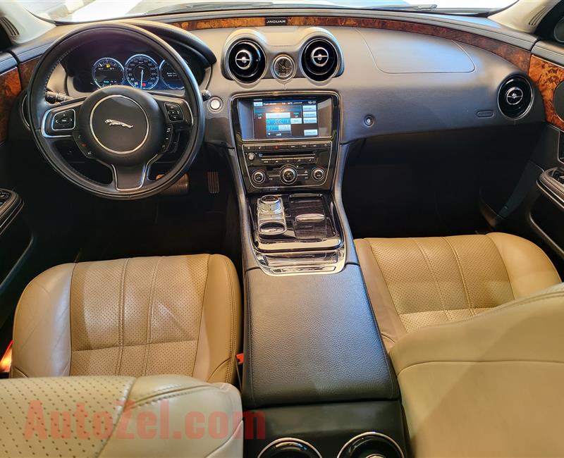 2015 Jaquar XJL 2.0L GCC  full service history 