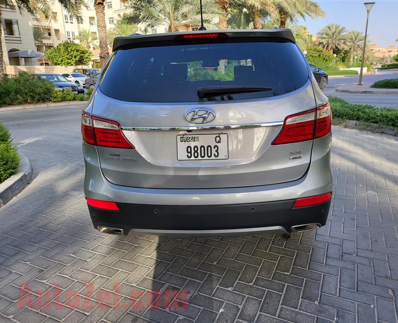 Hyundai Grand Santa fe 2016 GCC  Full option