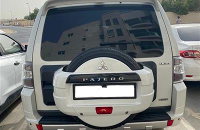 MITSUBISHI PAJERO 2011