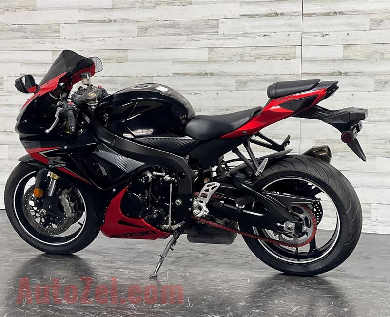 2014 Suzuki gsx r750cc available