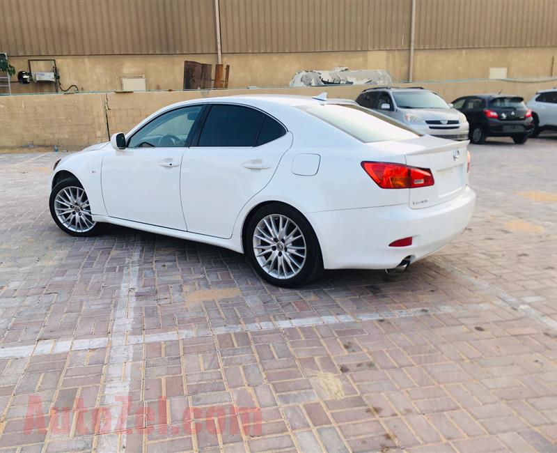 Lexus IS250 