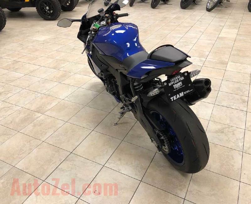 2018 Yamaha yzf R1 for sale whatsapp +971564792011