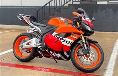 2012 Honda CBR 600RR WhatsApp +17203061962