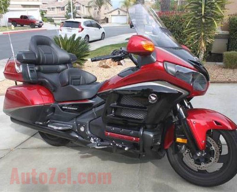 2016 Honda® Gold Wing Audio Comfort.........whatsaspp +971564685362