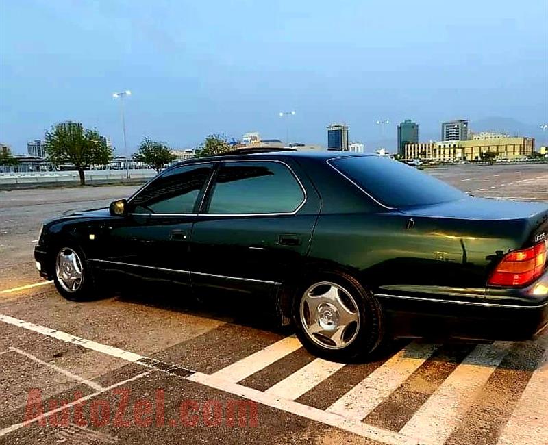   LEXUS Ls 400, V8, 1999 American specs in Excellent condition