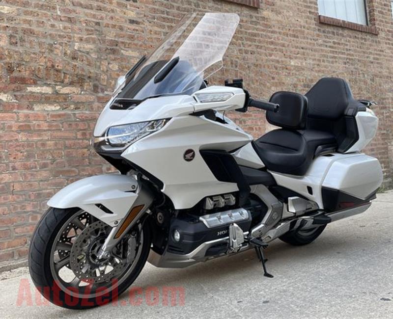 2018 Honda goldwing available 