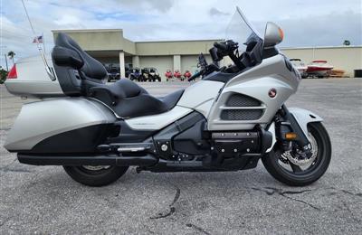 2016 Honda goldwing available 