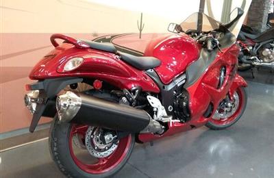 Suzuki hayabusa 2020  Call me on WhatsApp +971529643448