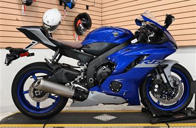 2020 Yamaha R6    .......... contact me on whatsaspp...