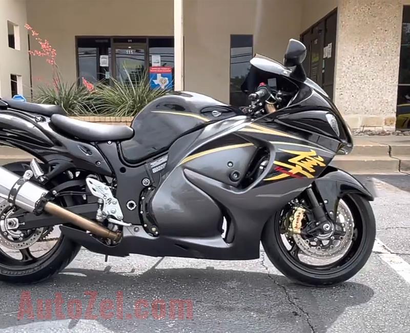 2015 SUZUKI HAYABUSA   ........ Motorcycles  for sale UAE