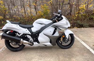 2013 SUZUKI HAYABUSA .............whatsaspp +971564415664