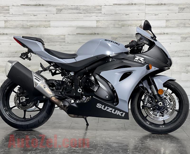 2022 Suzuki gsx r1000cc available 