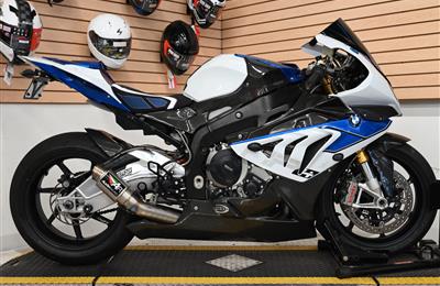 2014 BMW S1000RR HP4........whatsaspp +971564415664