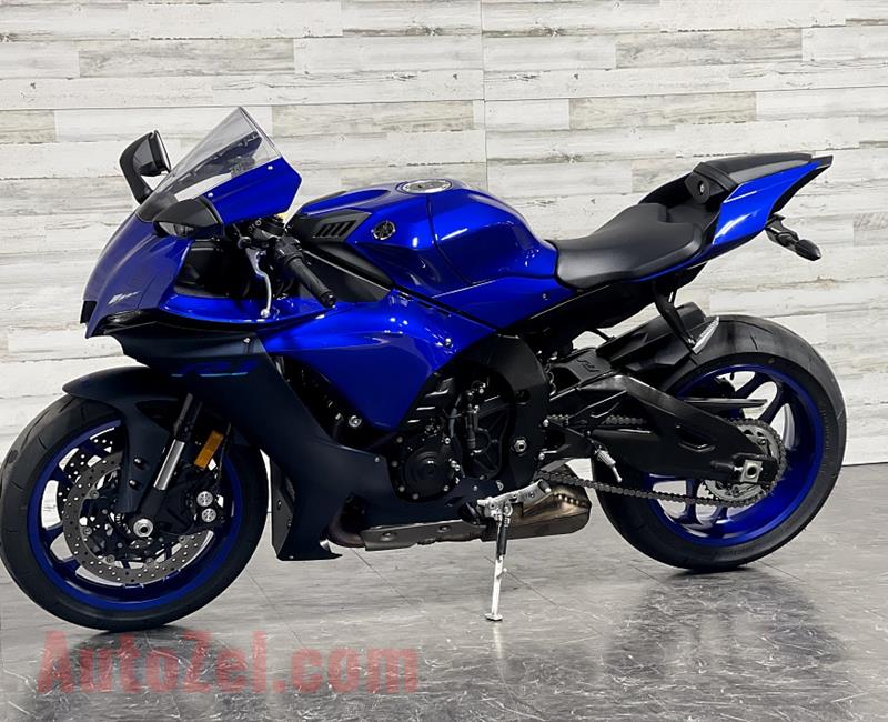 2022 Yamaha YZF R1 available 