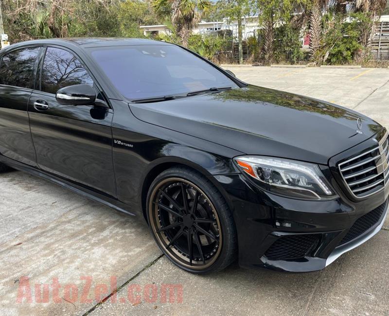 2015 Mercedes Benz available 