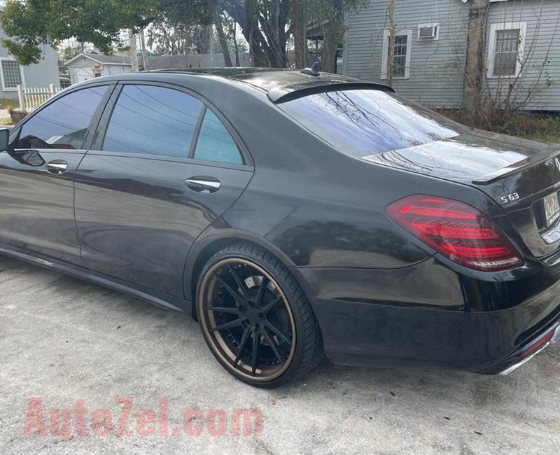 2015 Mercedes Benz available 