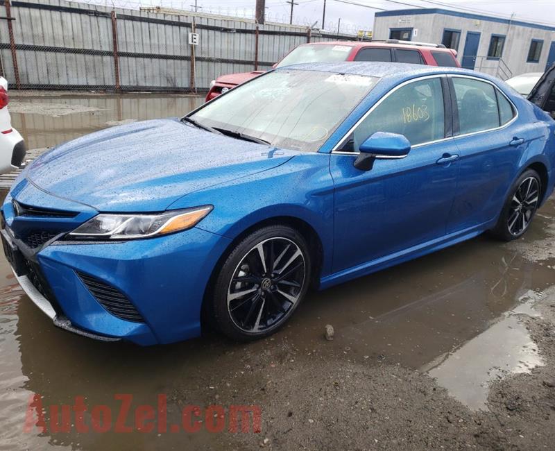 2020 Toyota Camry XSE ( Whatsapp 0971529171176)