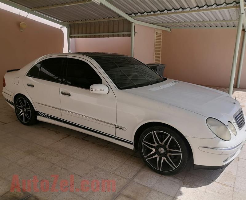 Mercedes e-500 AMG 2006 urgent sale