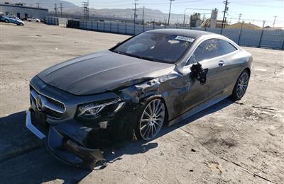 2016 Mercedes-Benz S-Class 550............contact me on...