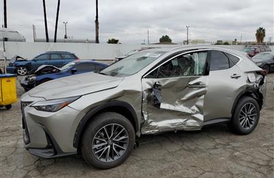 2022 Lexus NX 350 350  .........  whatsaspp +971564415664