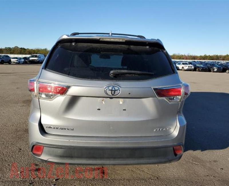 2016 TOYOTA HIGHLANDER XLE whatsapp me +971527713895