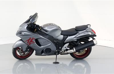 2019 Suzuki hayabusa  whatsapp (+971543681884)