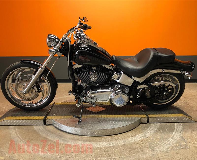 2009 HARLEY-DAVIDSON SOFTAIL CUSTOM FXSTC whatsapp me on (+971543681884)