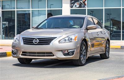 Nissan altima SV  2.5 cline