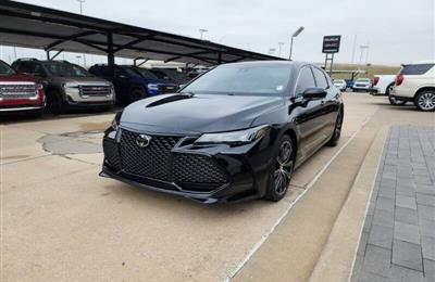 2020 Toyota Avalon WhatsApp +971504234058 for inf)
