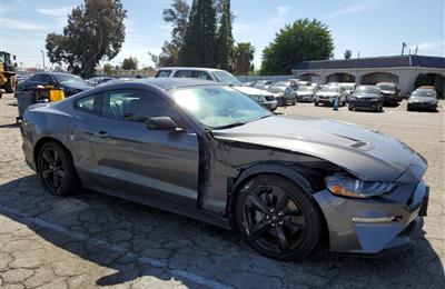 2021 Ford Mustang GT..........contact me on whatsaspp...