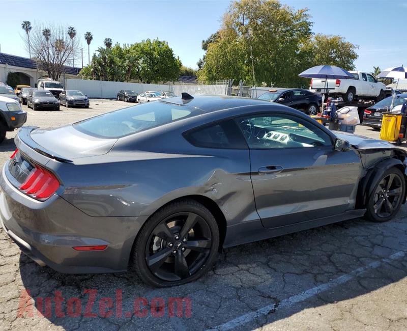 2021 Ford Mustang GT..........contact me on whatsaspp 0557266210