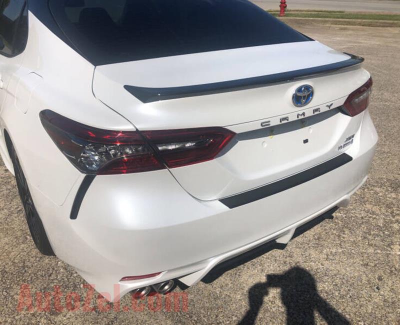 2020 Toyota Camry (WhatsApp  +971551705125)