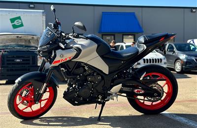 2020 Yamaha MT 03 WhatsApp +17203061962