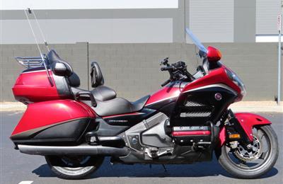 2015 Honda Gold wing available