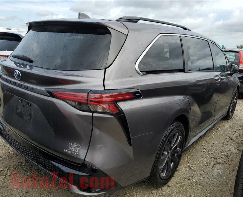 2021 Toyota Sienna Xse +971527713895