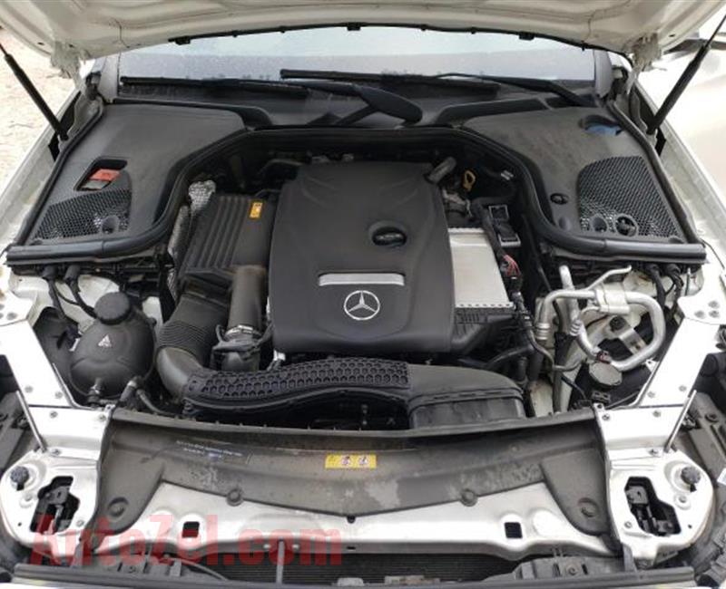 2019 MERCEDES-BENZ E 300