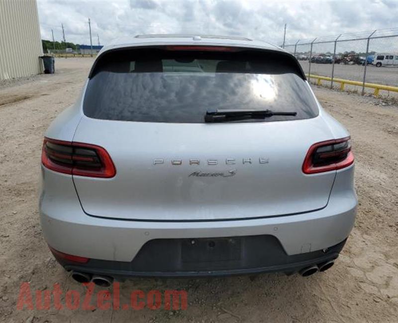 2016 PORSCHE MACAN S