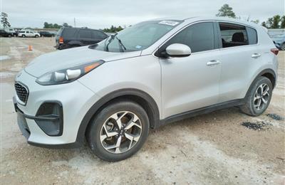 2021 kia sportage lt    whatsapp..+201224575423
