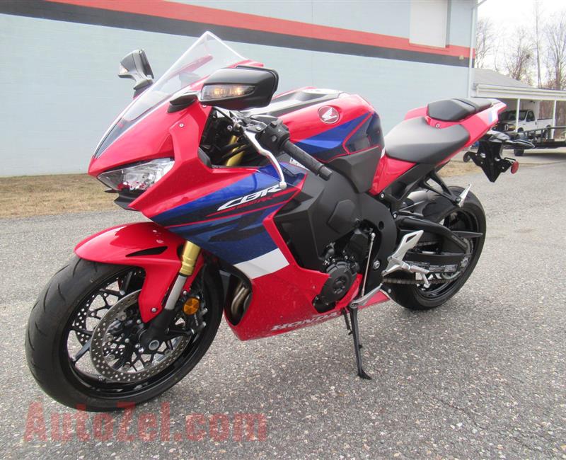 2022 Honda cbr1000rr   whatsapp..+201224575423...