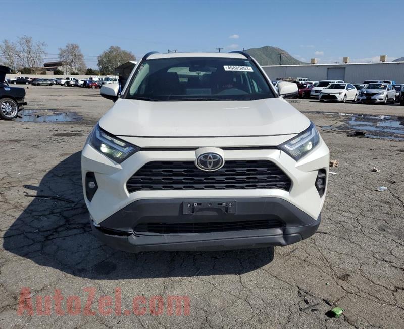 2022 Toyota Rav4 XLE Premium