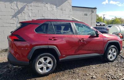 2019 TOYOTA RAV4 LE  whatsapp...+1(438)255-3341