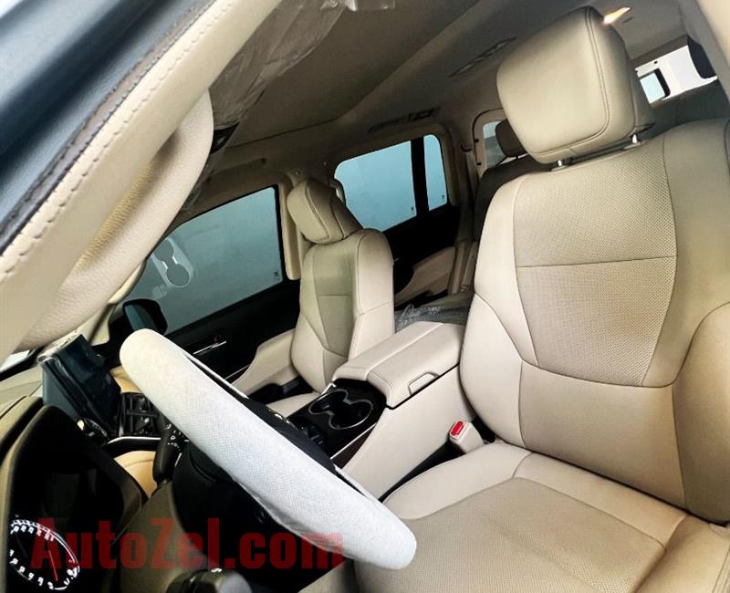 Toyota 2022 Land Cruiser  whatsapp... +1(438)255-3341