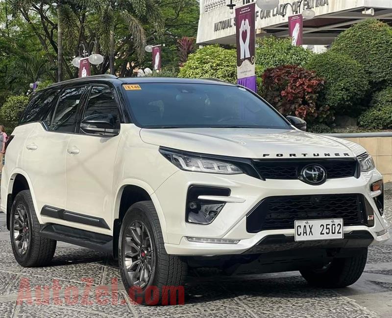 2022 Toyota Fortuner  whatsapp... +1(438)255-3341