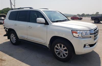 2018 Toyota Land Cruiser