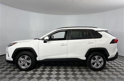 2022 Toyota RAV4 XLE AWD....whatsapp... +1(438)255-3341